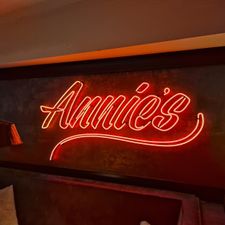 Annie's