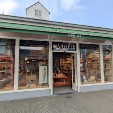 Manfield Outlet