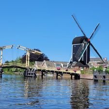 Rondvaart Leiden | stadsrondvaarten | Groepen | Sloep en sup verhuur