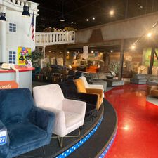 Seats and Sofas Zaltbommel