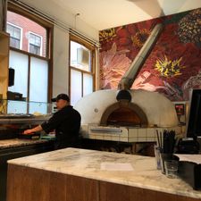 La Perla Pizzeria