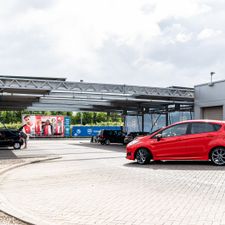 Loogman Carwash Rotterdam - Wasstraat in Rotterdam