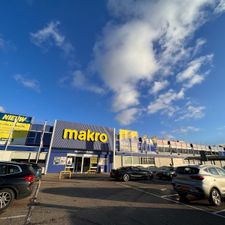 Makro Best