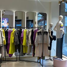 Essentiel Antwerp Outlet