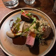 Rooftop Merckt Eten & Drinken