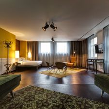 Hotel V Nesplein