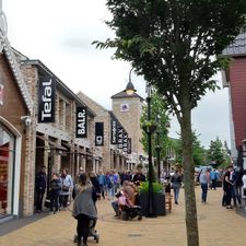 4funkyflavours Designer Outlet Roosendaal