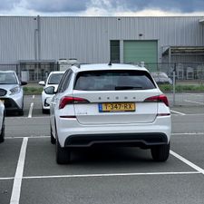 Hertz Autoverhuur - Eindhoven Airport