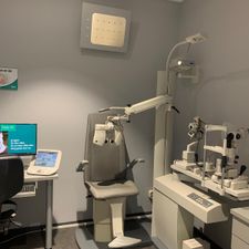 Pearle Opticiens Voorschoten