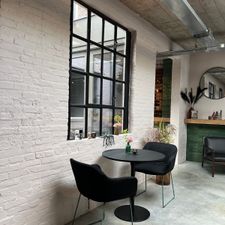 Cousins Boutique Hotel