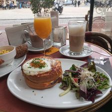 Café Luxembourg - Grand Café Restaurant & Brasserie op het Spui