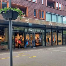 C&A