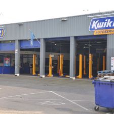 KwikFit Almere-Buiten - Autobanden, APK en onderhoud