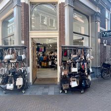 Van Os tassen en koffers