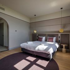 SEPHS Hotel