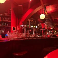 Chaplin's Pub