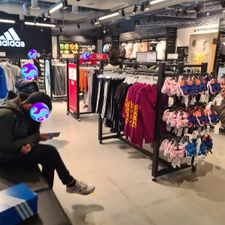 Adidas Outlet Store Lelystad