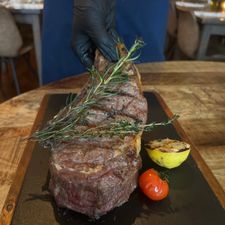 Restaurant Het Zuiden Fish & Wine - Steak & Beer