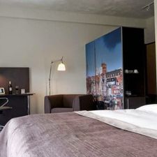 Flonk Hotel Groningen Zuid