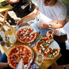 De Pizzabakkers Croeselaan