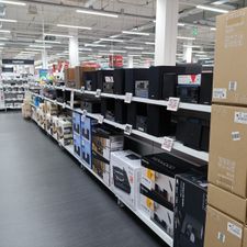 MediaMarkt Utrecht The Wall