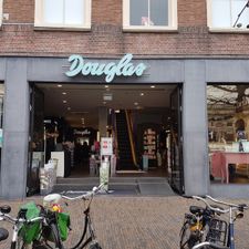 Parfumerie Douglas