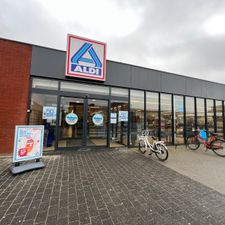 ALDI Uithuizen Molenerf