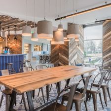 Urban Lodge Hotel