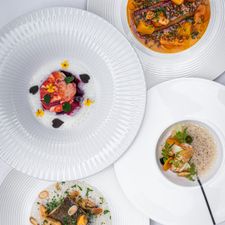 Restaurant On Cru