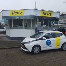 Hertz Autoverhuur - Den Bosch - Rietveldenweg 32c HLE