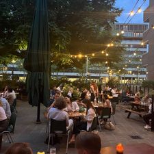 Alba Restaurant & Wijnbar