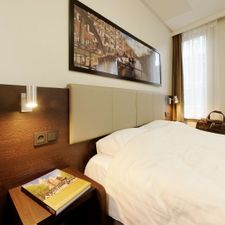 Best Western Dam Square Inn