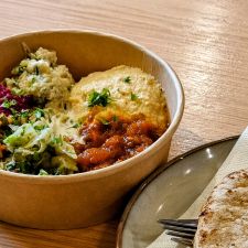 SHOUQ Zeist - Hummus, falafel & mezze (ook catering)