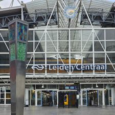 HEMA Centraal station Leiden