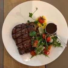 Restaurant Het Zuiden Fish & Wine - Steak & Beer
