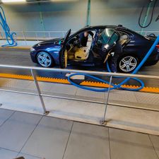 Loogman Carwash Rotterdam - Wasstraat in Rotterdam