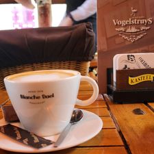 Café In Den Ouden Vogelstruys