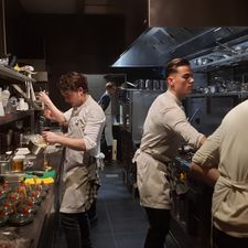 Restaurant 273
