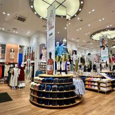 UNIQLO