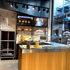 Dunkin' Nieuwendijk Amsterdam