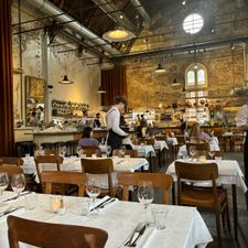 Cantine de Caron