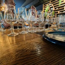 Zinc wine&dine