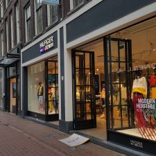 TOMMY JEANS Amsterdam Kalverstraat