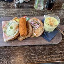 Restaurant De Cantine