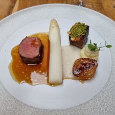 G7 Restaurant