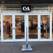 C&A