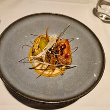 HFSLG Bar & Bistro