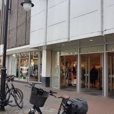 C&A