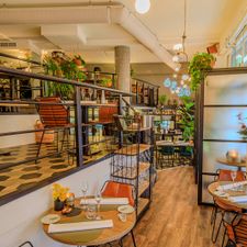 Restaurant 6&24