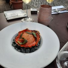 Bistro La Cloche
